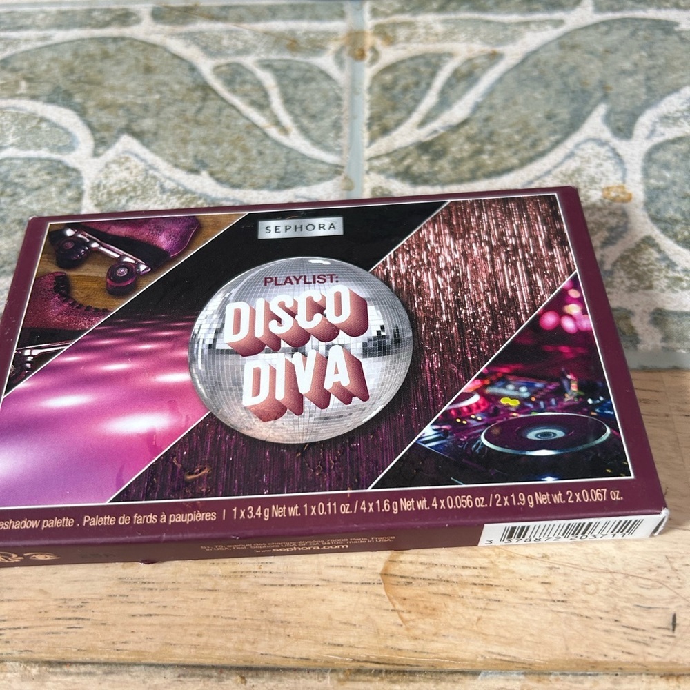 Sephora playlist disco diva eyeshadow palette - Picture 2 of 3